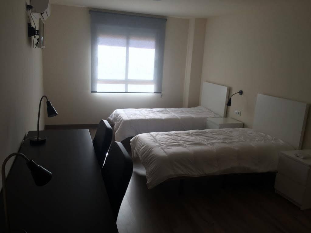 Europa House Village San Vicente Raspeig Eksteriør billede